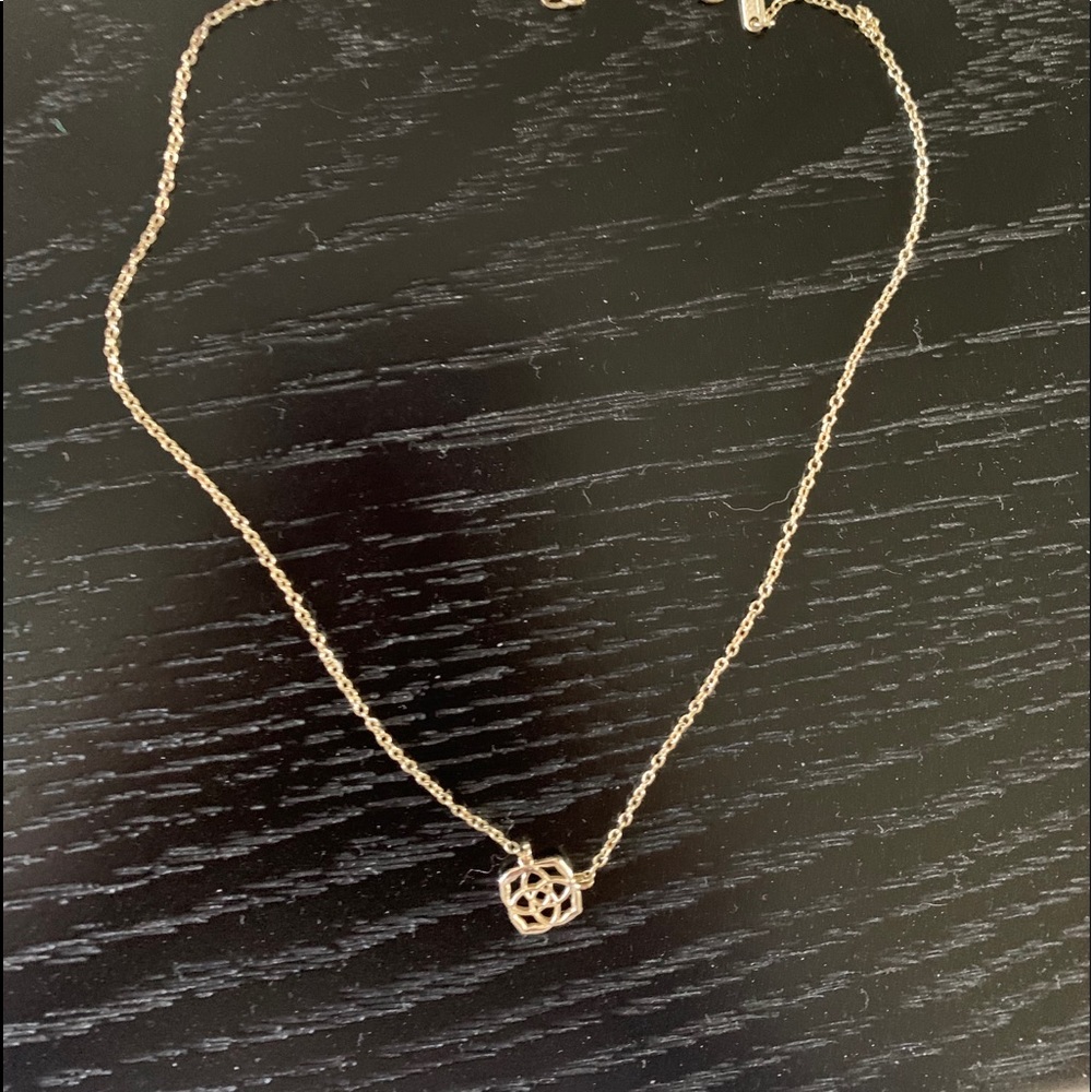 Kendra scott logo necklace